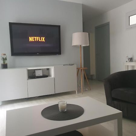 L Ephejules Apartman Marseillan Kültér fotó