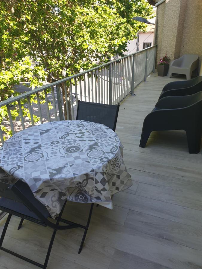 L Ephejules Apartman Marseillan Kültér fotó